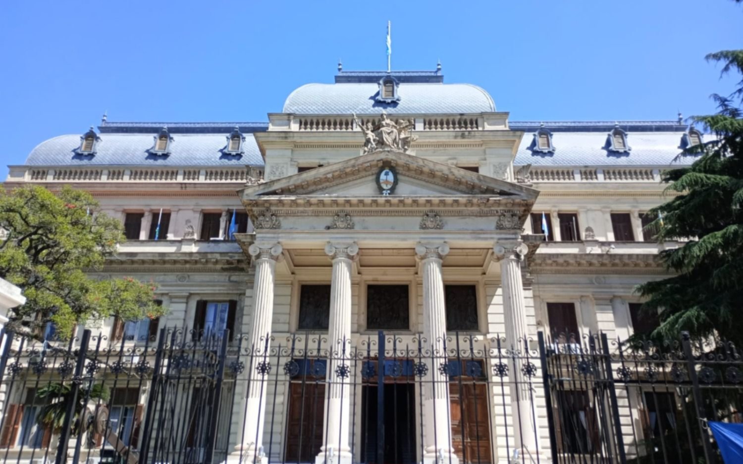 Axel Kicillof apura el envío del Presupuesto y manda al ministro de Economía a la Legislatura