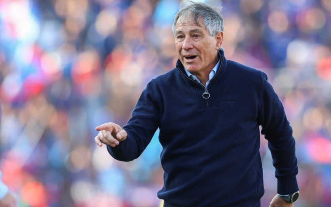 Holan vuelve al fútbol argentino y debutará ante Estudiantes, que no tendrá al lesionado Facundo Rodríguez
