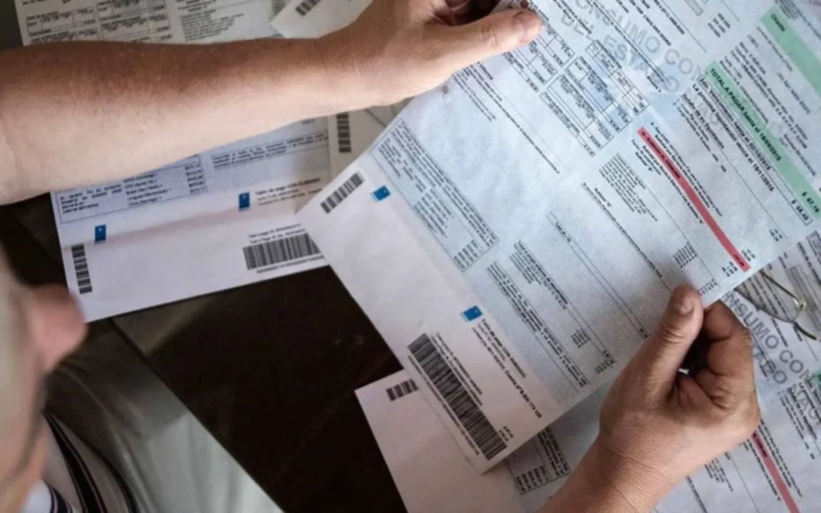 Imputan a 95 empresas de servicios por incluir tasas de manera indebida en las facturas