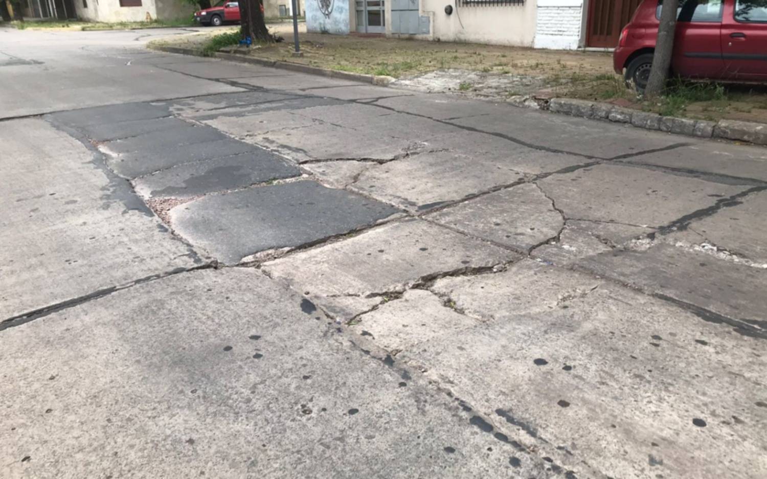 Baches y hartazgo en Meridiano V: "De mal en el peor"