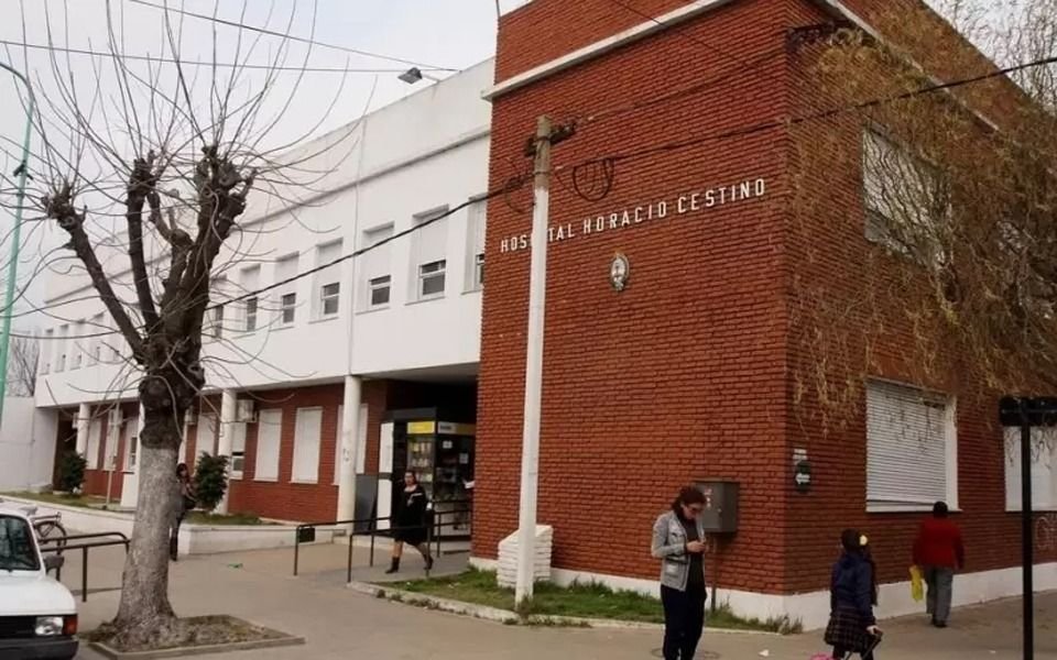 Trágico accidente en Ensenada: le impactó una columna y murió