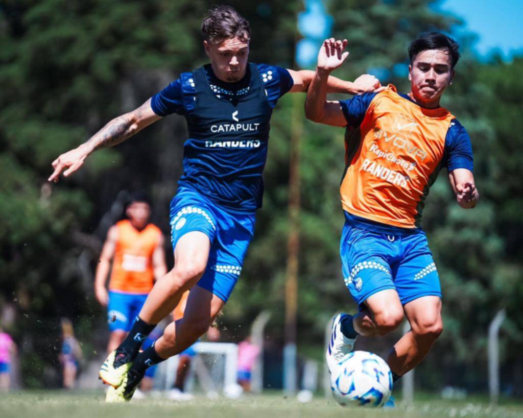 Marcelo Méndez probó un once pensando en el Rojo: ¿quiénes serían los titulares de Gimnasia?