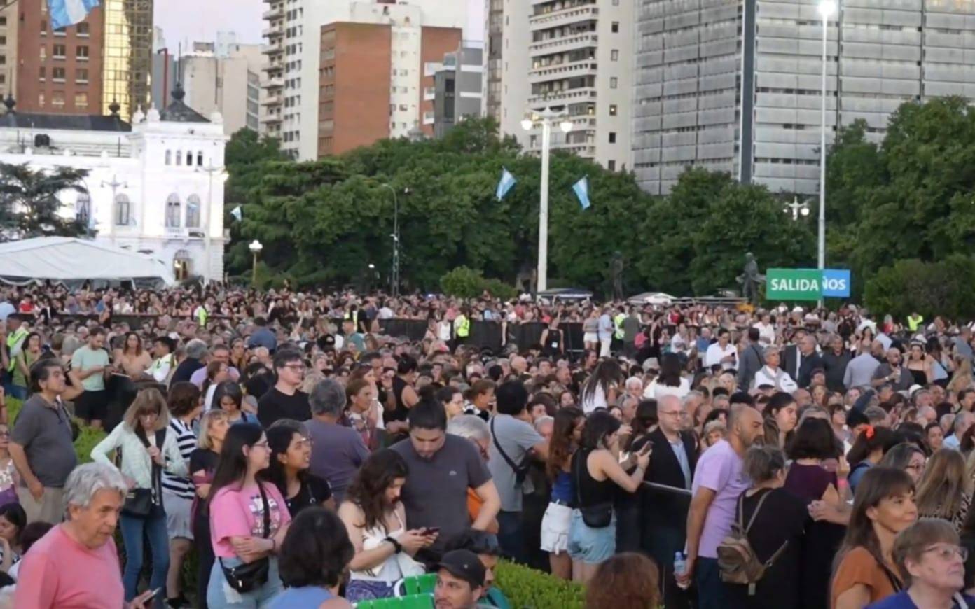 Finde largo en La Plata: las actividades para el lunes y martes y cómo siguen los festejos en Plaza Moreno