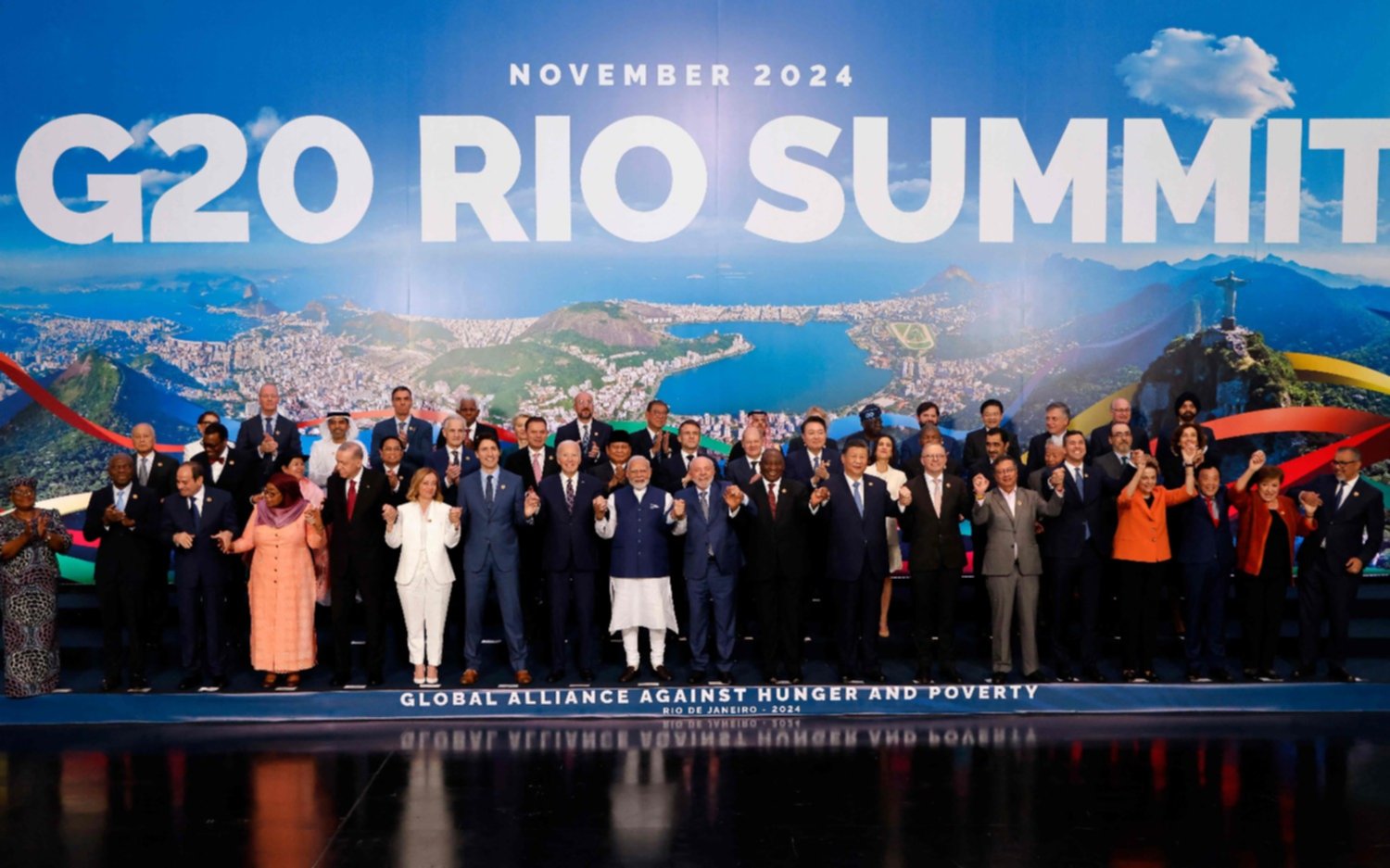 Los líderes del G20 se tomaron la "foto de la familia", pero sin Milei: las explicaciones del presidente