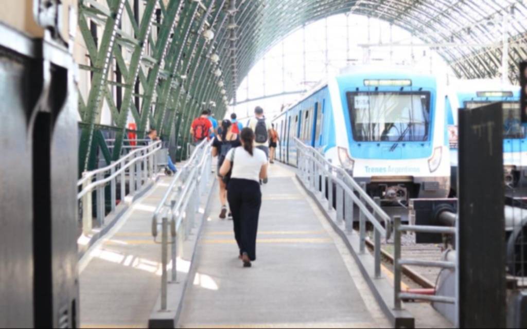 El tren Roca a La Plata con servicio normalizado tras una amenaza de bomba en la Estación Quilmes