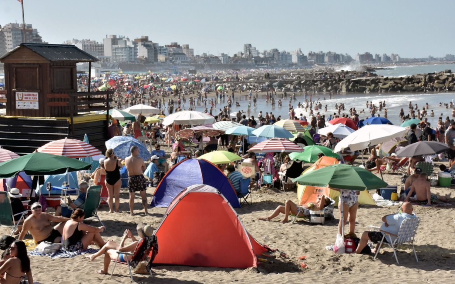 Adiós al feriado puente: qué dice el decreto que fija los fines de semana largos para el 2025