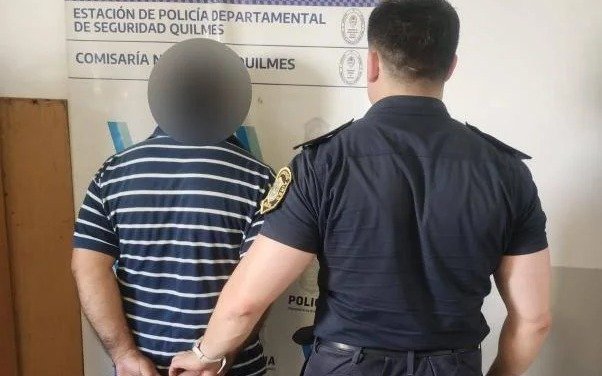 Detenido tras confesar haber denunciado falsamente el robo de su auto