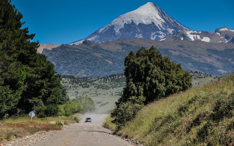 Buscan intensamente a un turista inglés en el Parque Nacional Lanín