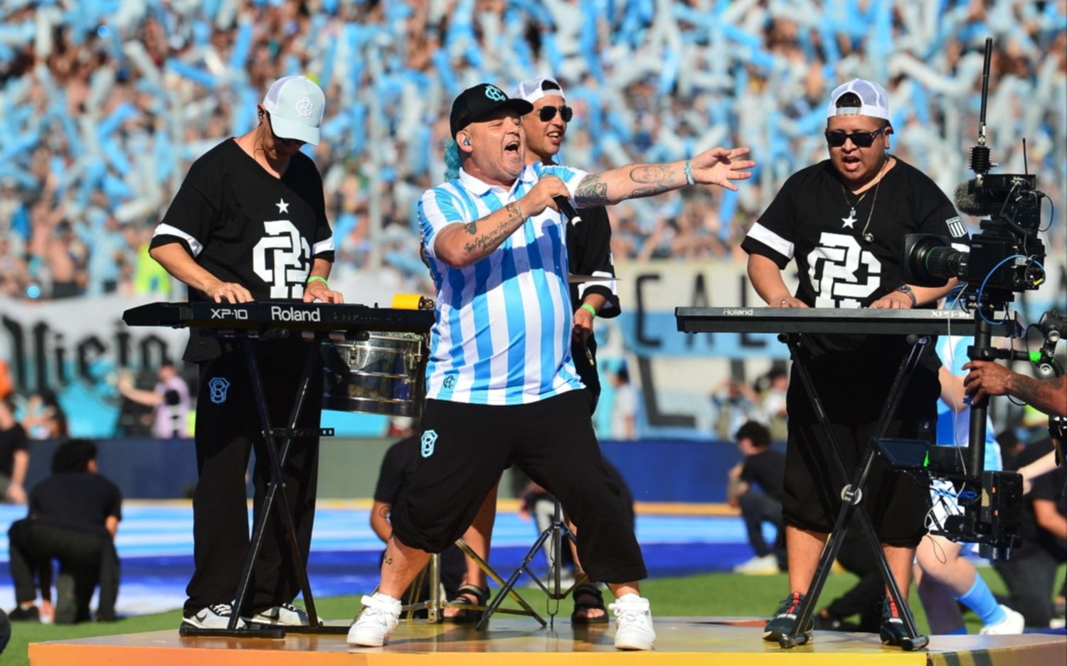 VIDEO. El show de El Pepo que le puso ritmo a la calurosa previa de la final