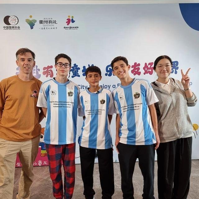 Los chicos que representaron a Argentina en el Mundial de Go