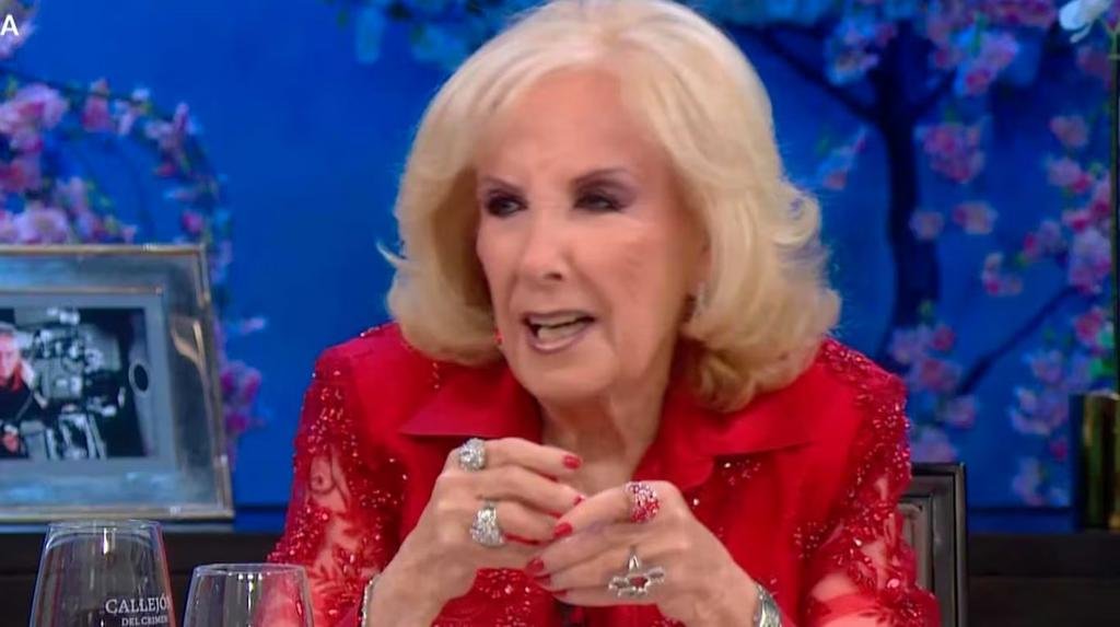 Campanella tentó a Mirtha para que regrese a la actuación en cine