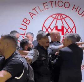 Vestuario caliente: ¿sanción al Globo?