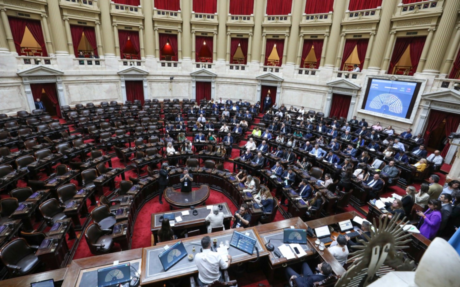 La oposición no alcanzó el quórum para rechazar el decreto de canje de deuda