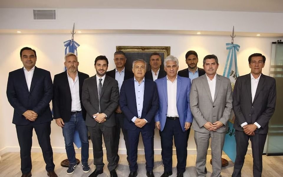 Los gobernadores presionan para destrabar el Presupuesto: “Pedimos el cumplimiento de la ley”