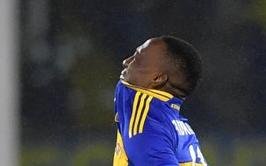 Advíncula falló y Gago erró en los cambios