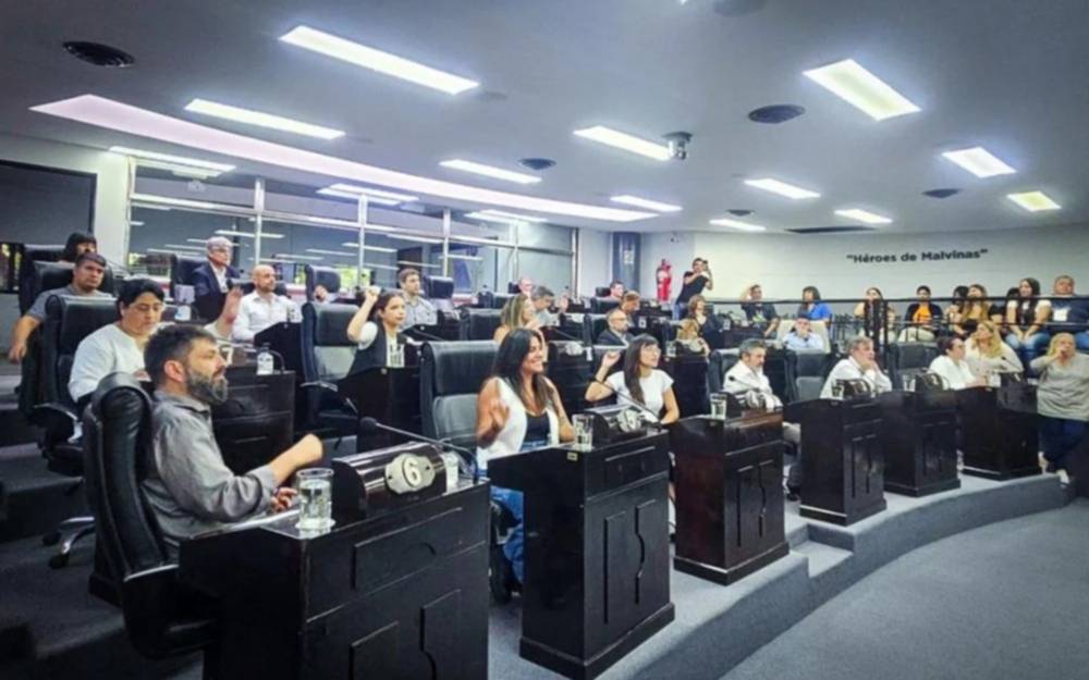 Concejal libertaria sancionada por incidentes en el HCD de Quilmes