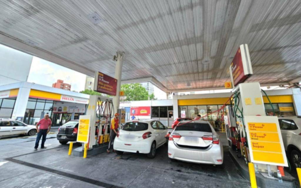 Sube el precio de la nafta y el gasoil: las petroleras piden un piso mínimo del 2%