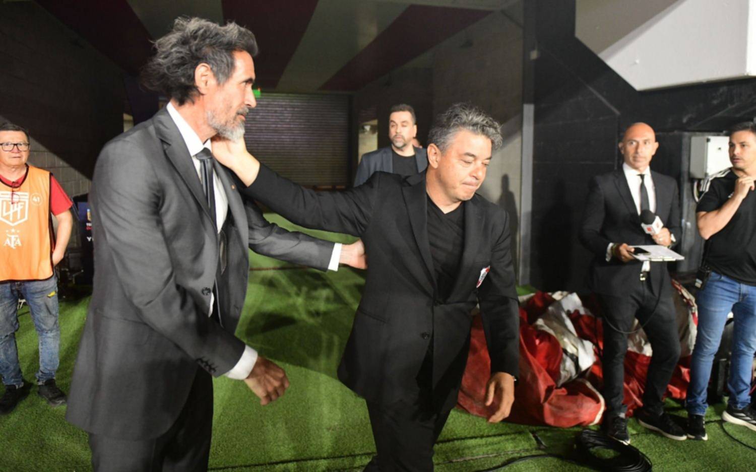 Marcelo Gallardo tiró bombas para todos lados en La Plata y pidió "respetar a Estudiantes"
