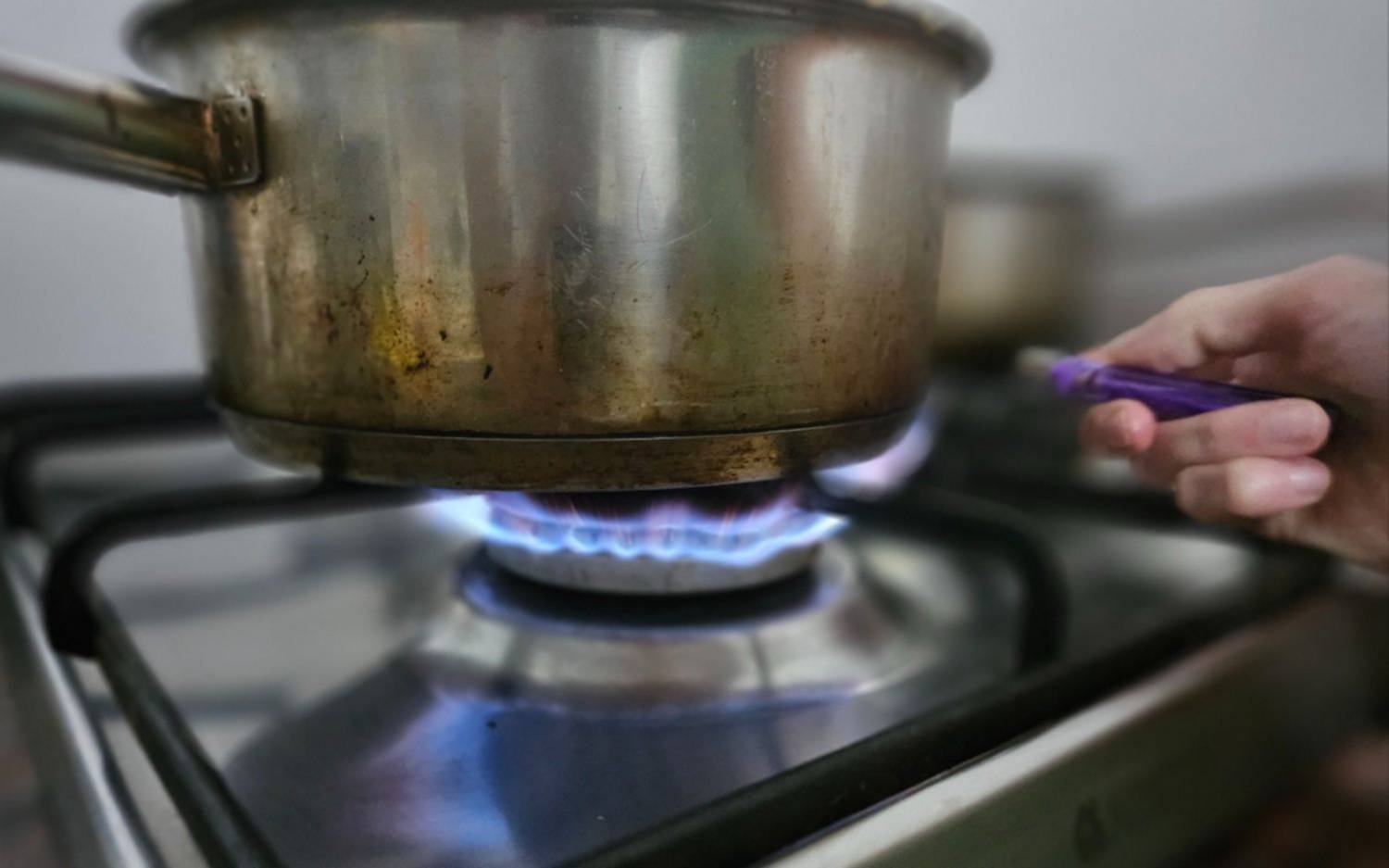 En Provincia y La Plata: actualizaron los cuadros tarifarios de luz y gas