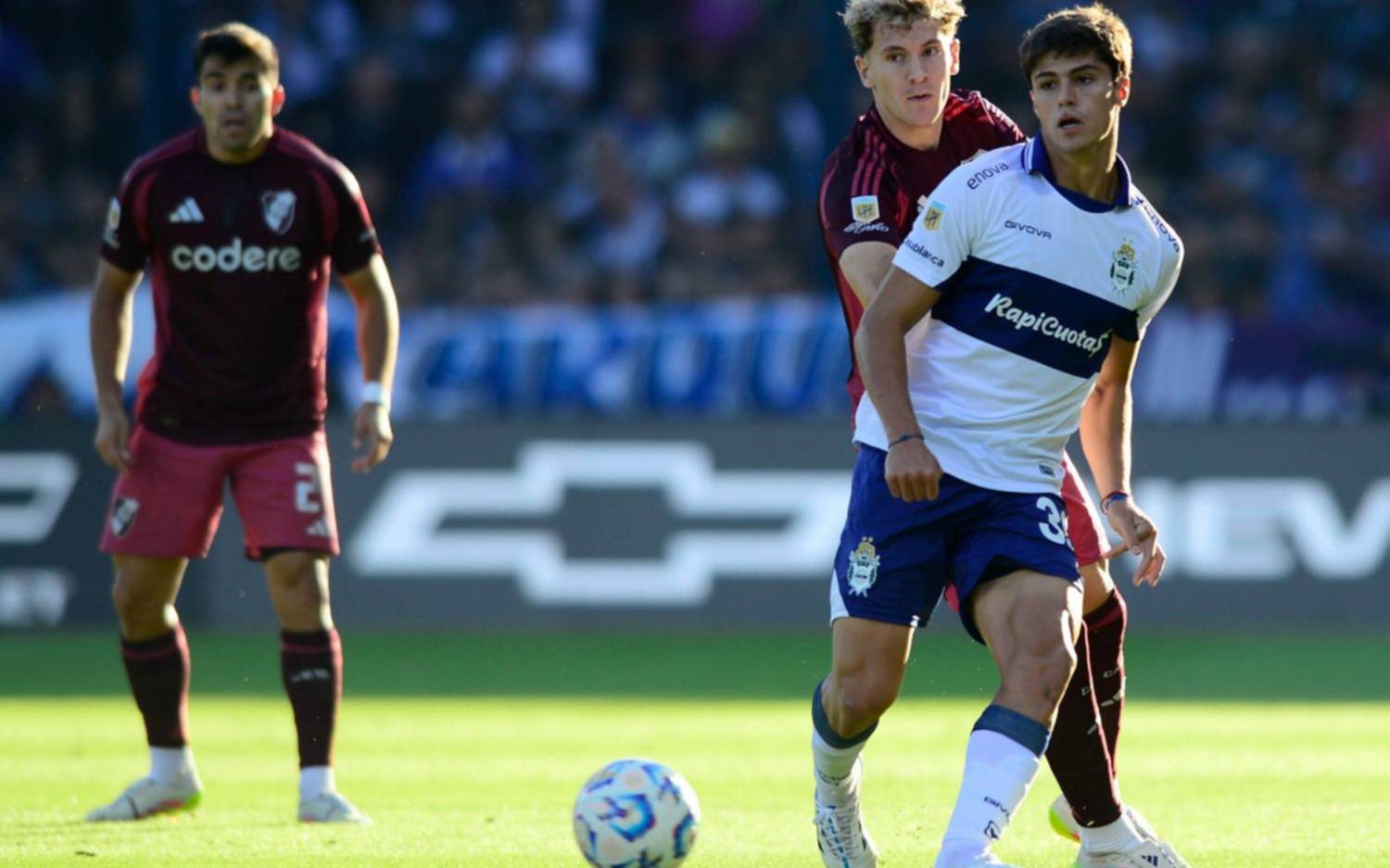 River Plate vs Gimnasia.- El Lobo, con la soga al cuello, visita el Monumental: hora, formaciones y TV