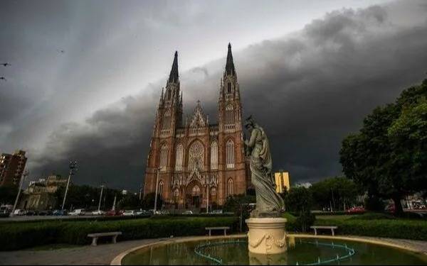 Domingo inestable y con lluvias en La Plata: ¿cuándo mejoraría?