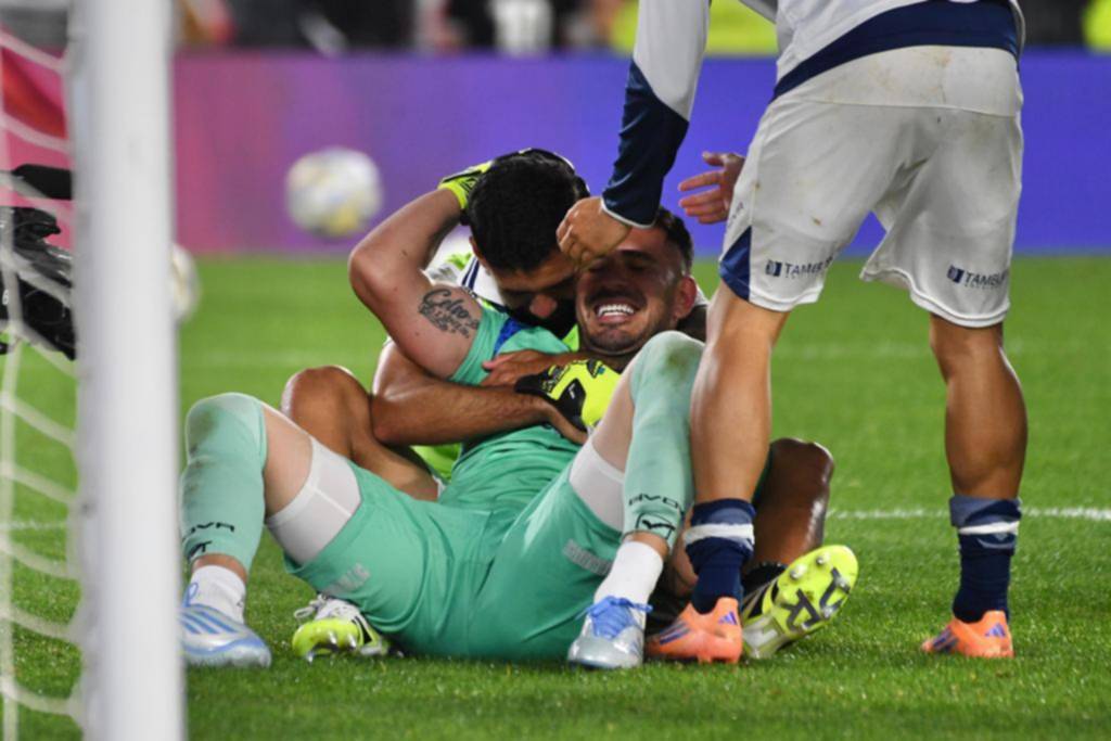 Noche soñada del Lobo en un final para el infarto