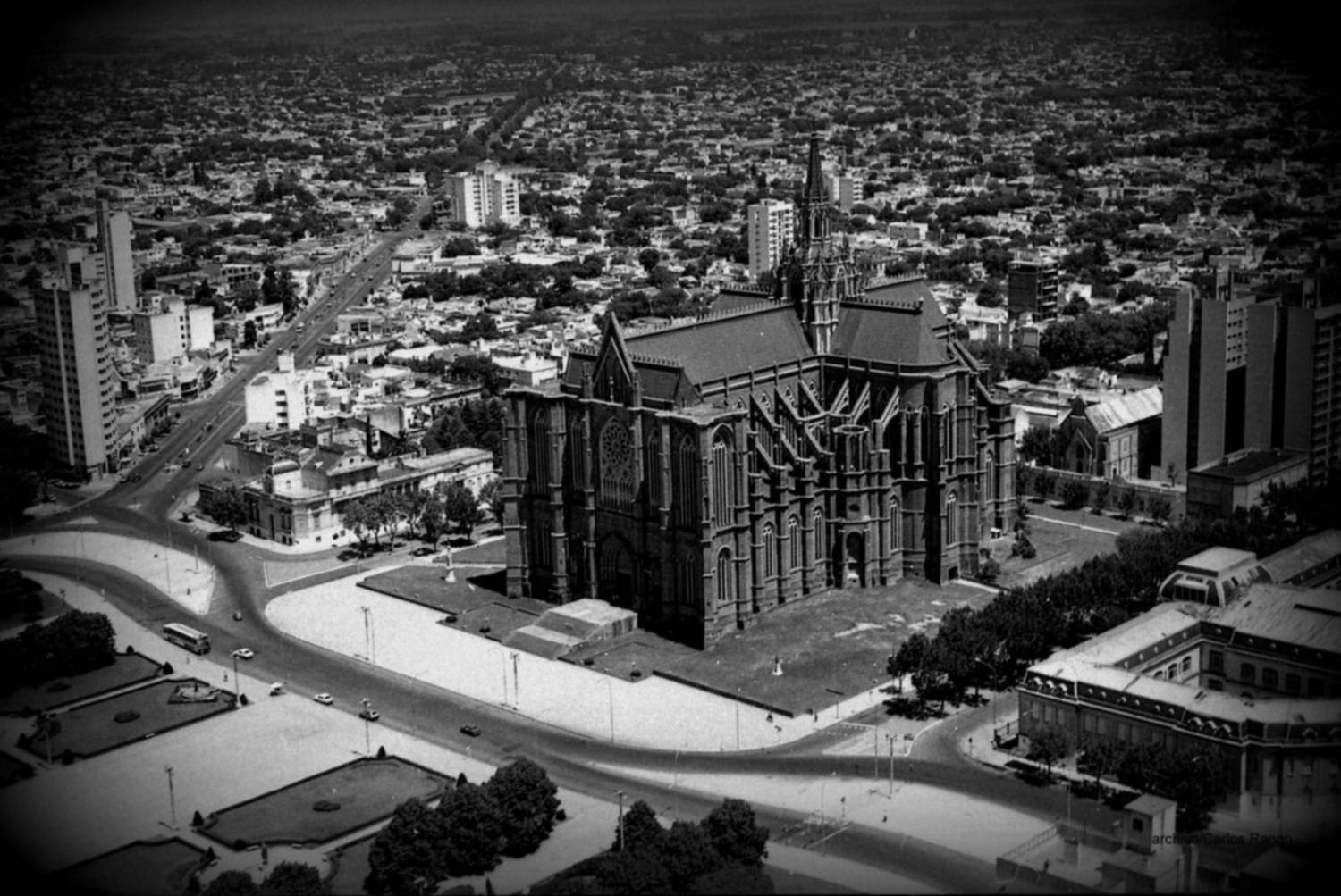 4/11/2025 | UN DÍA MÁS.- Mes aniversario: ¿Cuántas diagonales hay en el casco urbano de La Plata?