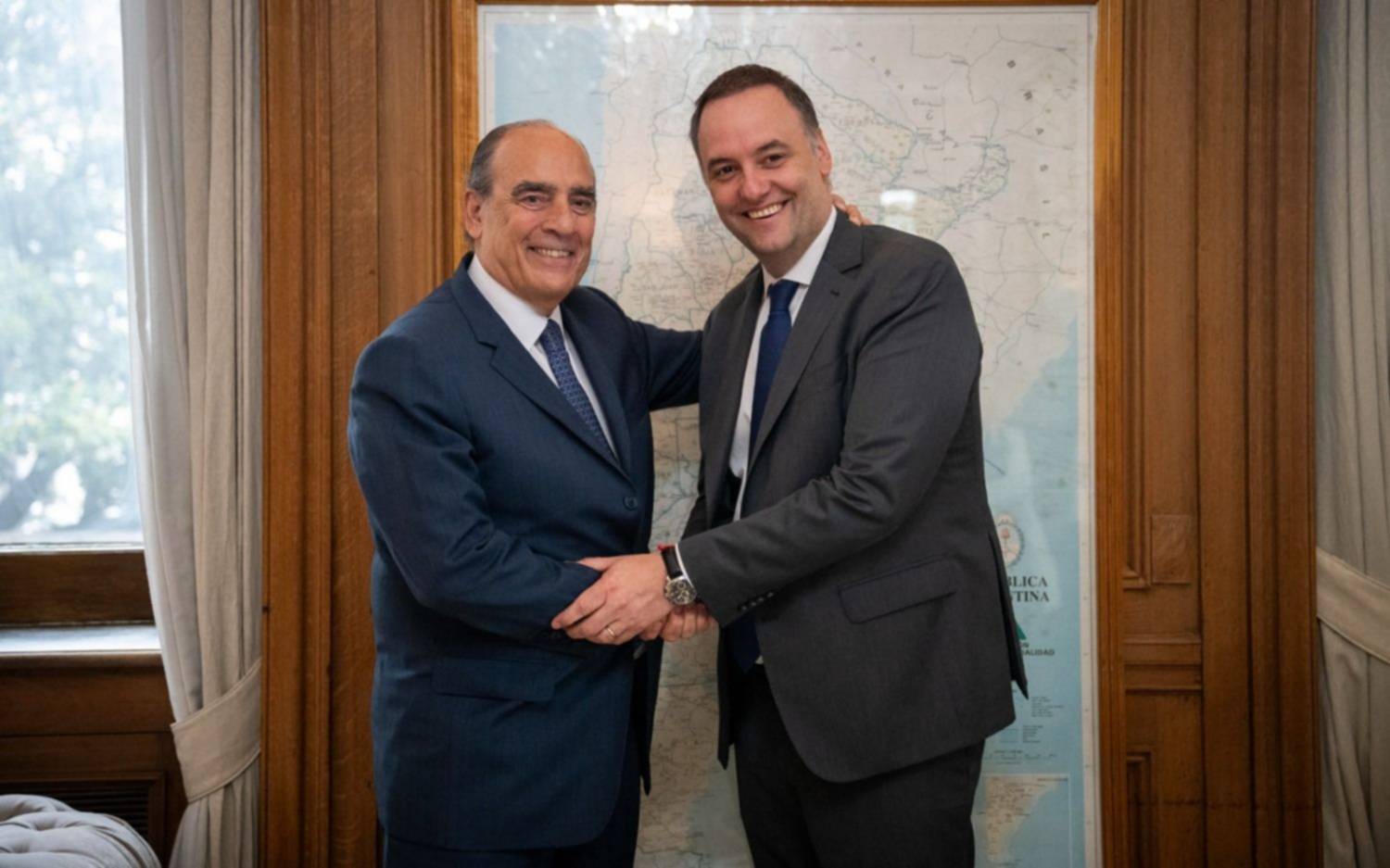 Francos y Catalán estuvieron en la Casa de Gobierno