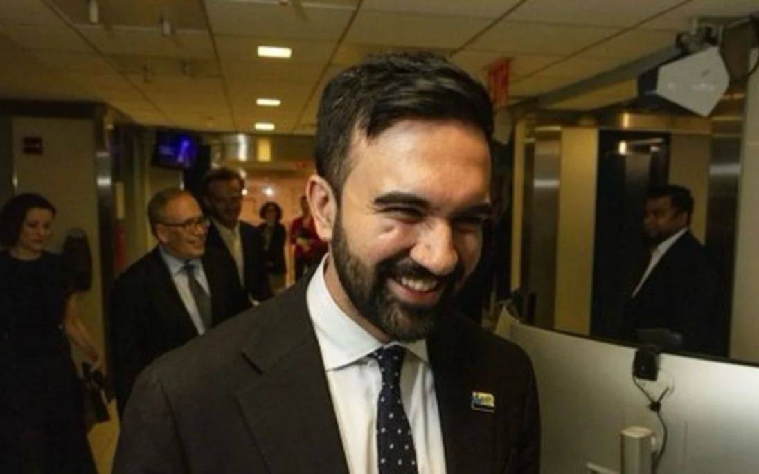 Triple triunfo demócrata: el "comunista" Zohran Mamdami ganó las elecciones en Nueva York