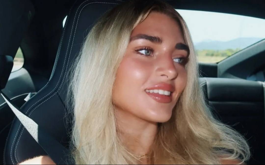 Marta Fort fulminó a Virginia Gallardo por usar la imagen de su padre: “De cuarta”