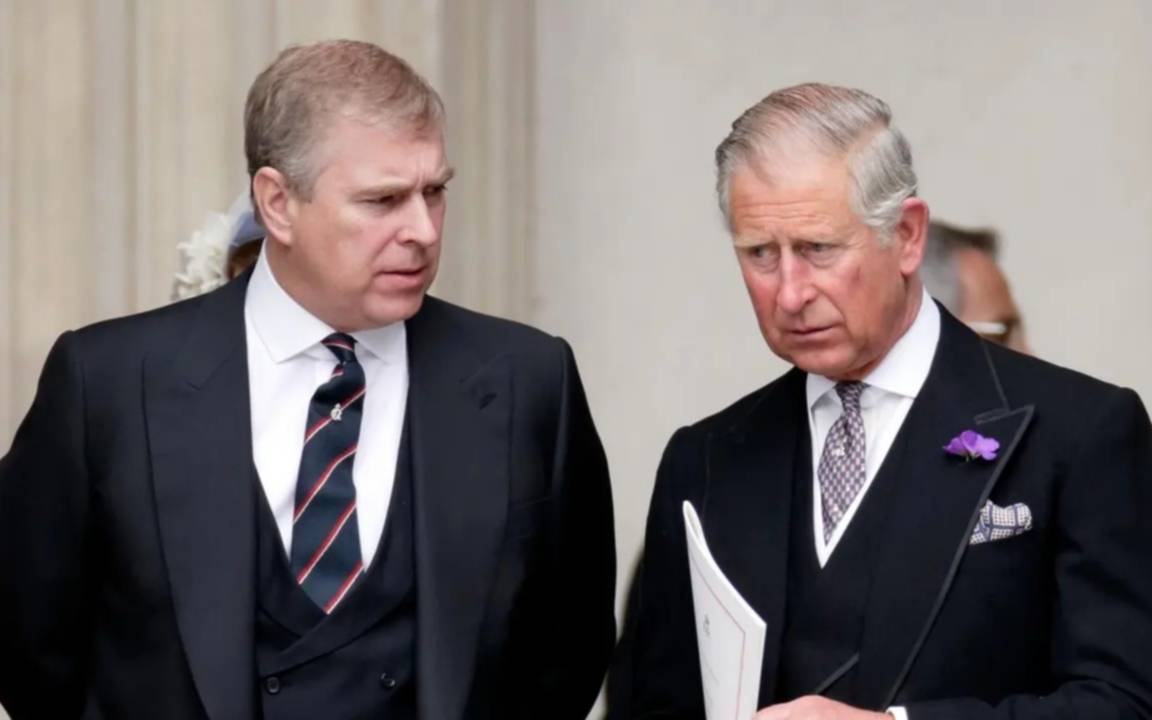 El ex príncipe Andrés salva su medalla de Malvinas, Meghan vuelve al set y Harry se confiesa con el corazón