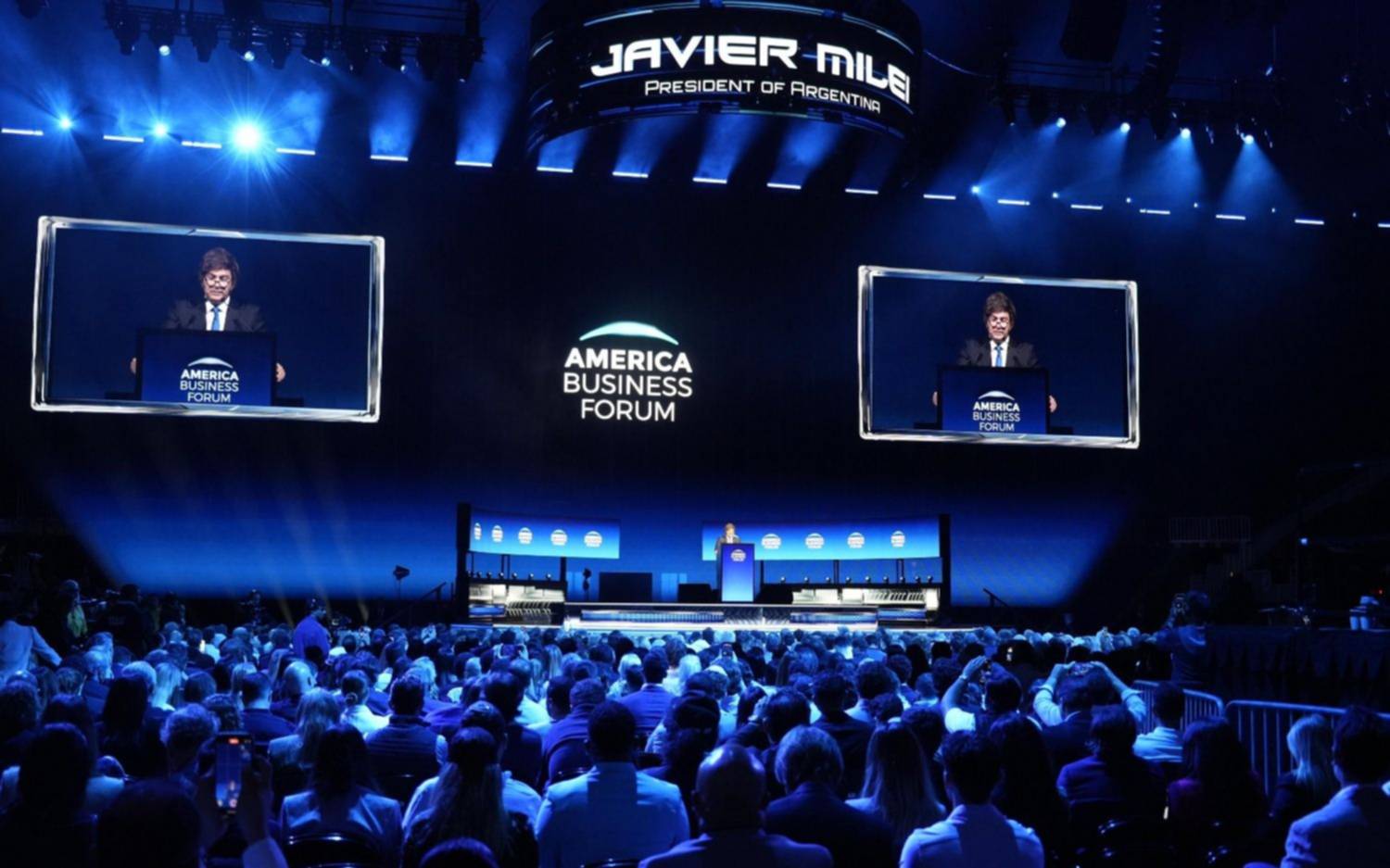 En EE.UU, Javier Milei puso en evidencia su propia confianza que hasta le dio consejos a Donald Trump