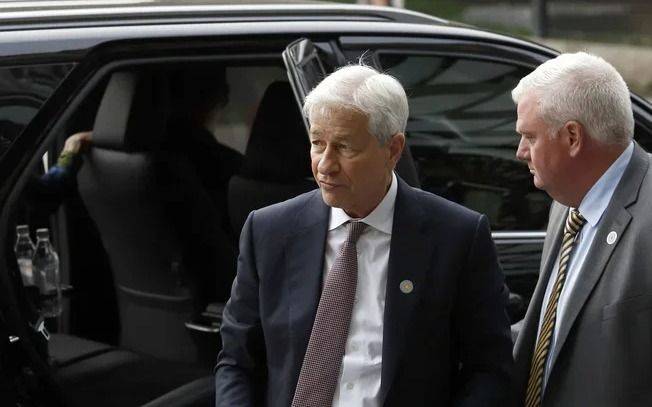El CEO global de JP Morgan sostuvo que no sería necesario el préstamo de los bancos