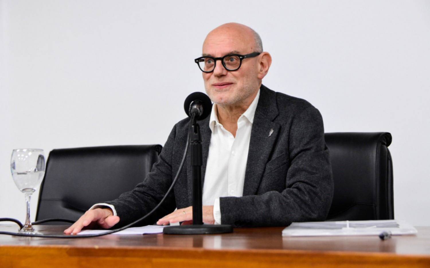 La UNLP distinguió con el título de Doctor Honoris Causa al historiador Enzo Traverso