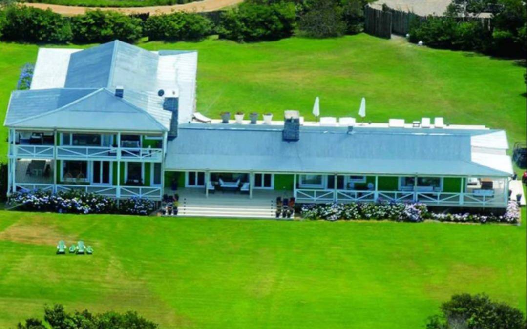 La crisis profunda de Marcelo Tinelli: se despidió de la lujosa mansión de Punta del Este