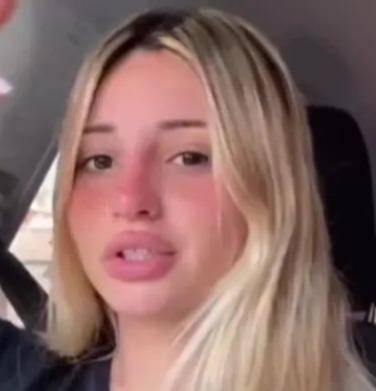 Una tiktoker sin licencia para conducir