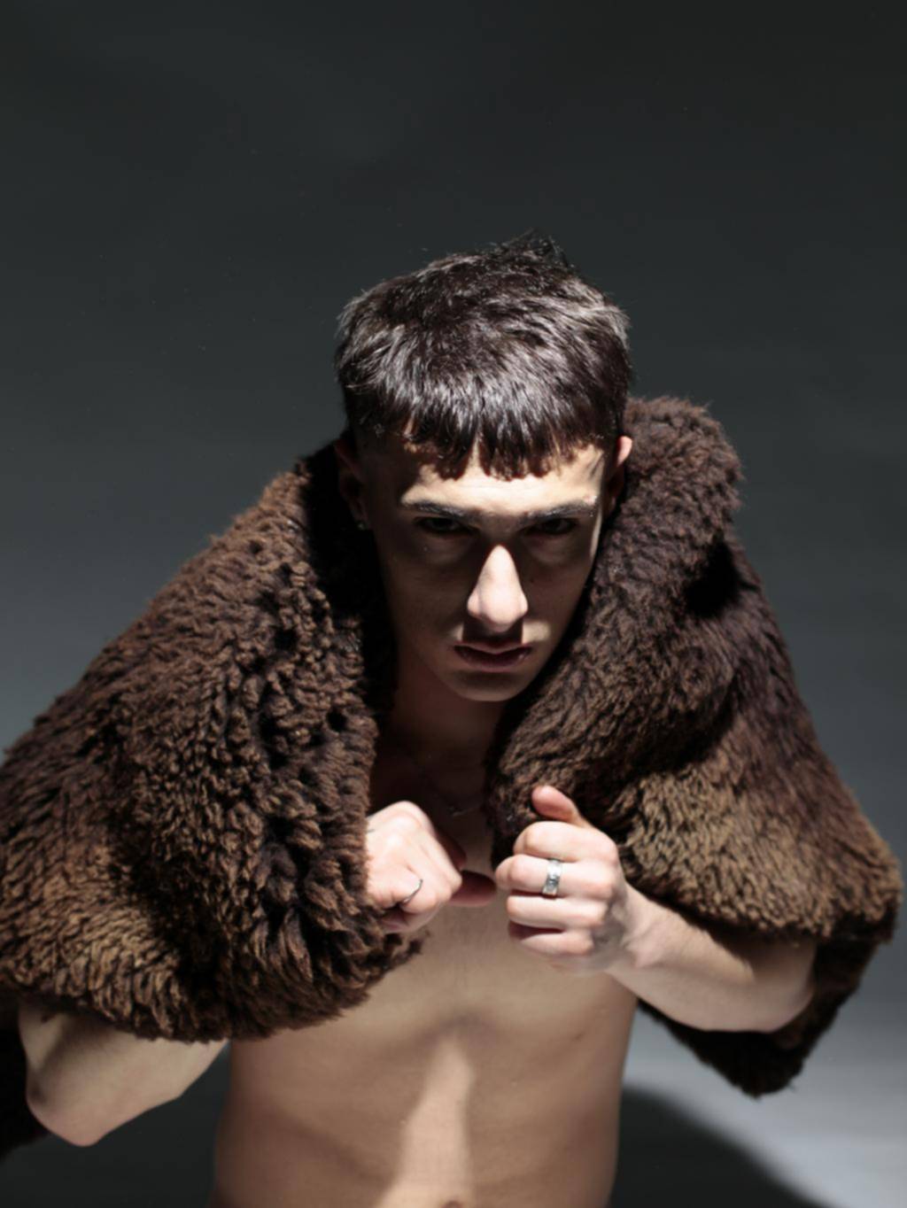 “Chika Hippie”, el nuevo lanzamiento de Tobika, sobre un amor de barrio