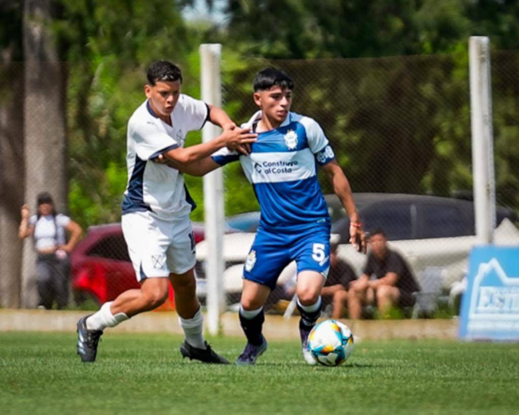 Los juveniles triperos cierran el año frente a Colón