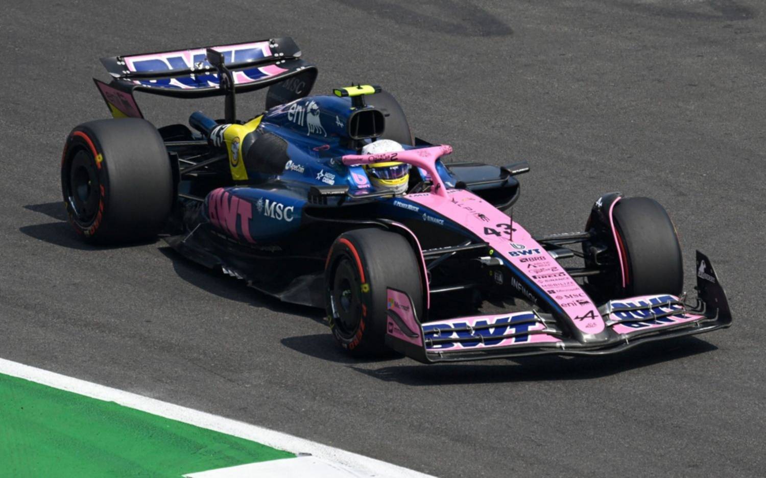 Colapinto despistó y se dio un fuerte golpe en la carrera Sprint del GP de Brasil