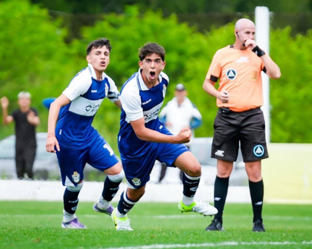 Buen final de año para los juveniles triperos