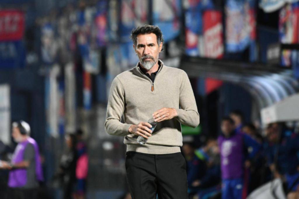 Domínguez se fue sin hablar tras la derrota