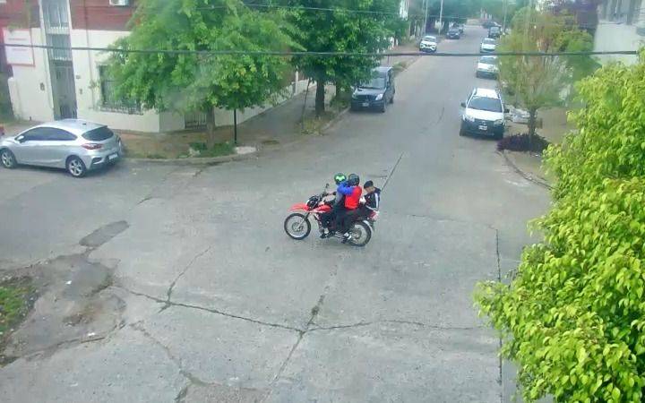 La inseguridad golpea en La Plata: tres violentos robos en un fin de semana
