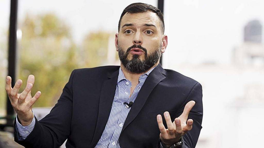 Milei trató de “ladrón” a un exvice K de Economía