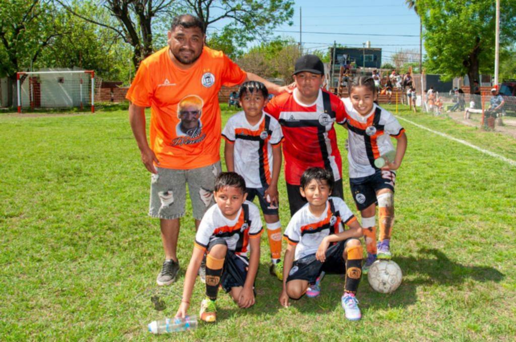 Estrella pisa firme; V. Albino y Belgrano no bajan los brazos