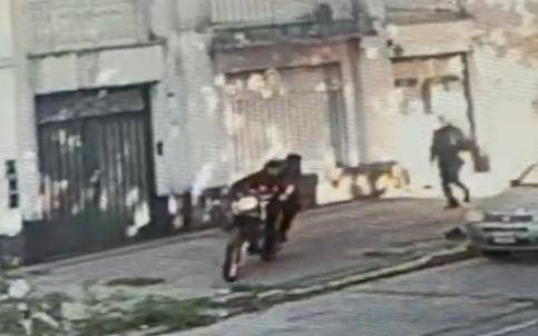 Dos barrios de La Plata en llamas por culpa del delito motorizado