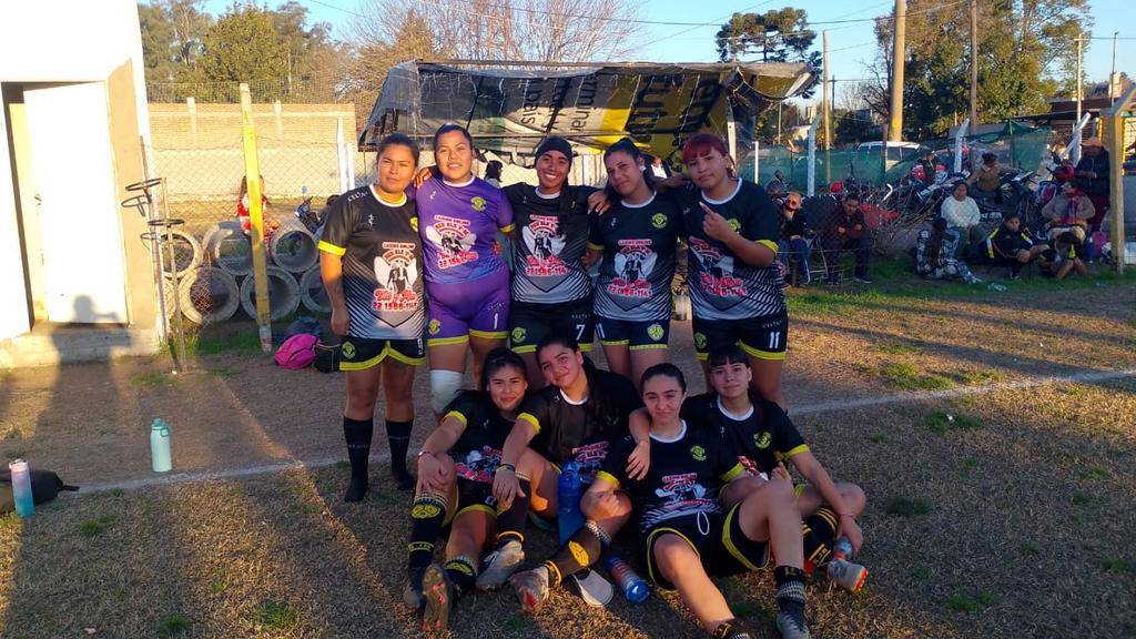 Goleadas de las nenas del Lobo, Pincha y Alumni