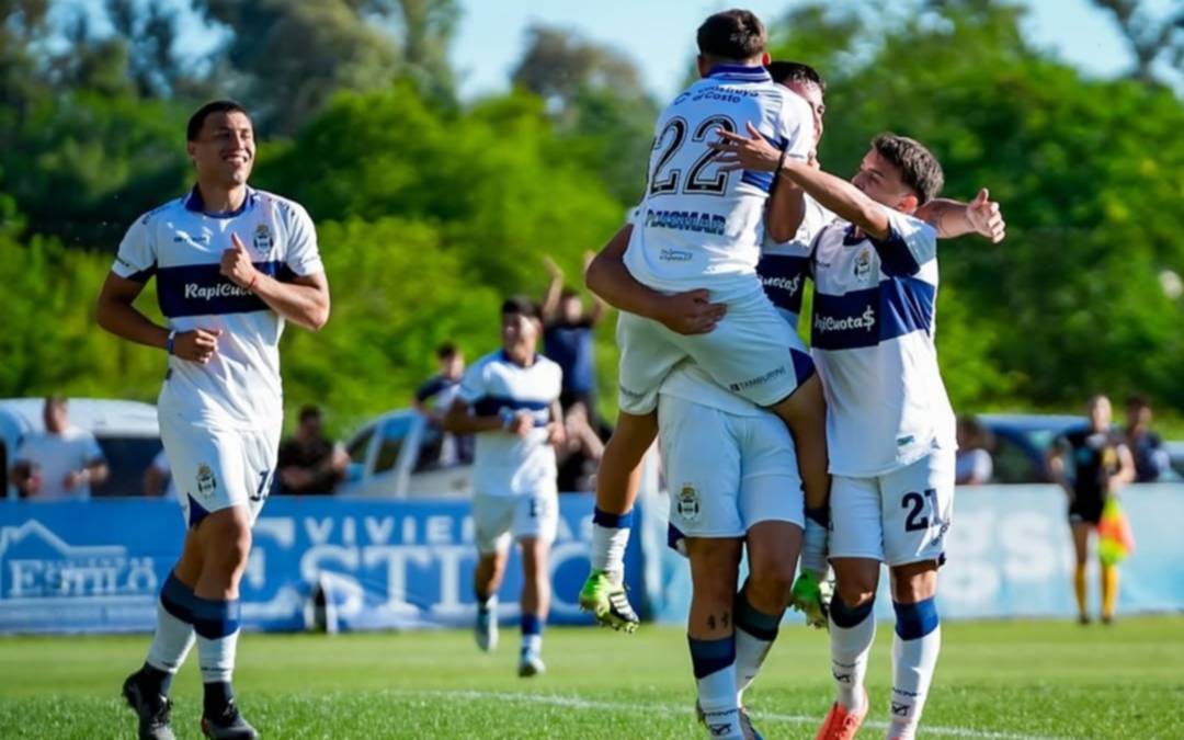 La Reserva del Lobo venció 2 a 0 a Newell's y se metió entre los ocho mejores 