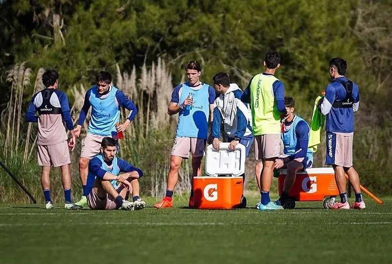 Gimnasia sin paz: siguen los problemas por falta de pagos al plantel