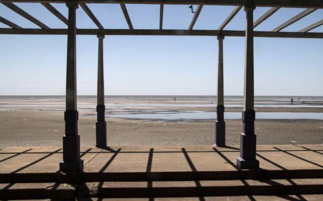 Calor y algunas nubes en Quilmes