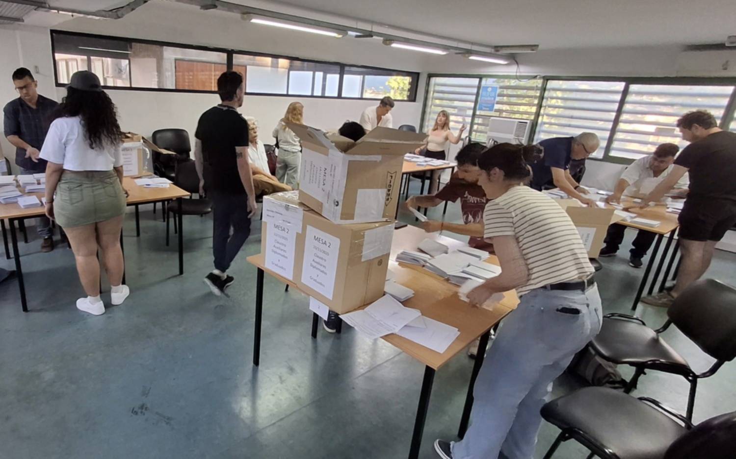 En las elecciones de graduados de la UNLP, Medicina vuelve a mostrar cambio